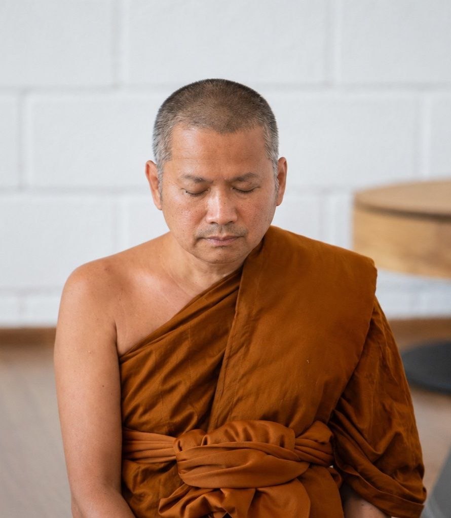 Ven. Prof. Dr. Medivajarapundit (Hansa Dhammahaso).